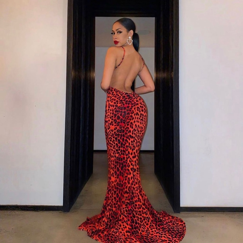 Red leopard dress - Picture 2 of 7